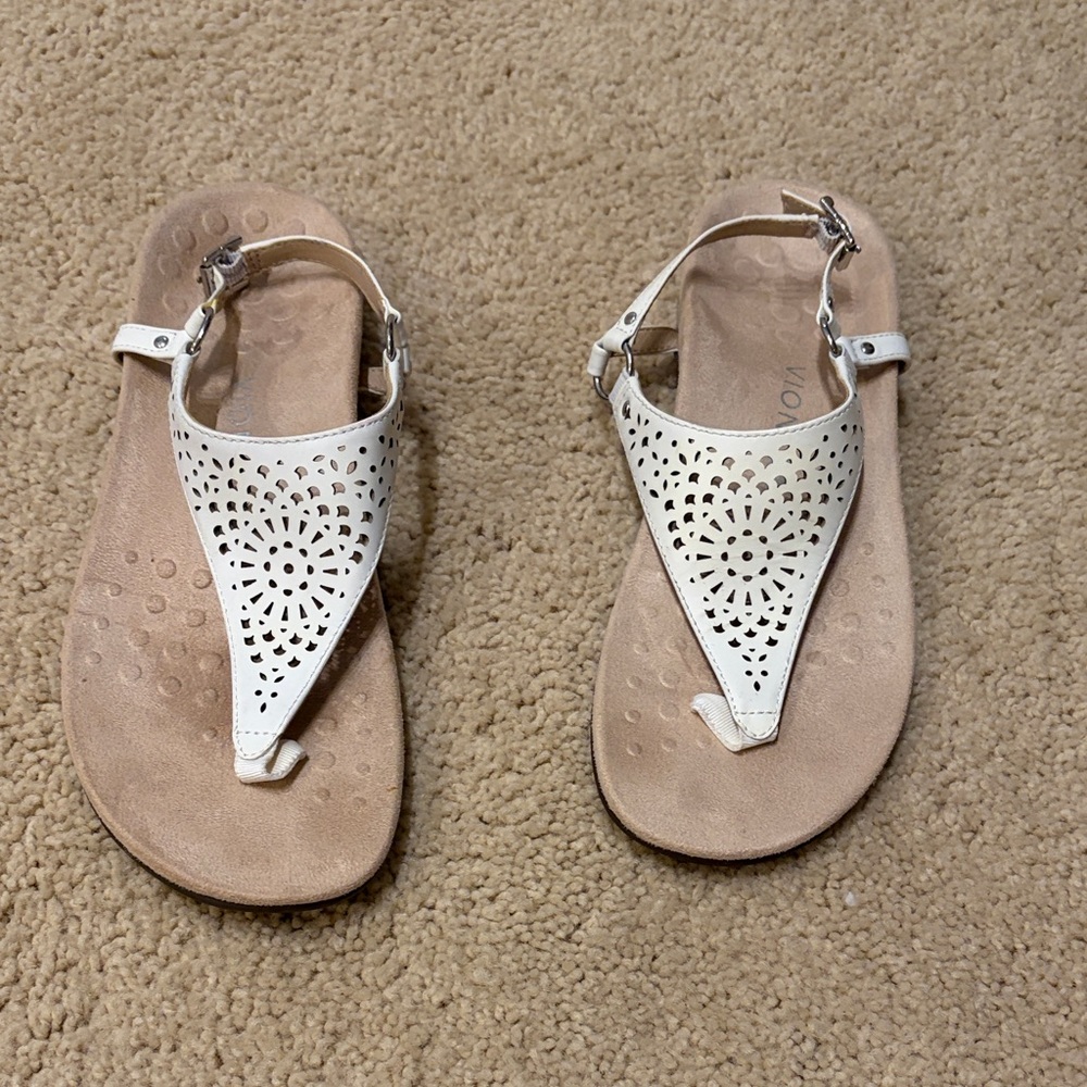 Vionic White and Tan Sandals